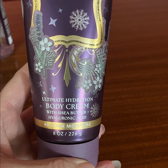 Bath & Body Works Moonlit Goddess Collection - Purple and Silver - Picture 8 of 15